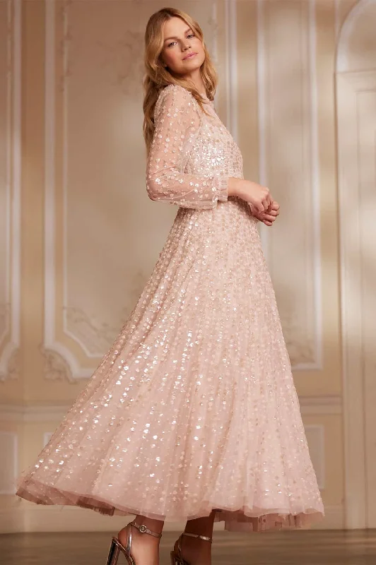 Midi dresses with polka dot prints for a playful summer outfit Raindrop Long Sleeve Ankle Gown Midi dresses with polka dot prints for a playful summer outfit Raindrop Long Sleeve Ankle Gown