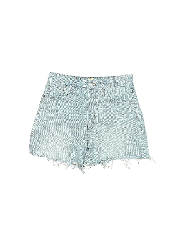 Plus Size Women's Denim Shorts with a Button - Fly in Dark Indigo for a Durable and Timeless StyleHigh-Rise Denim Shorts in Light Wash