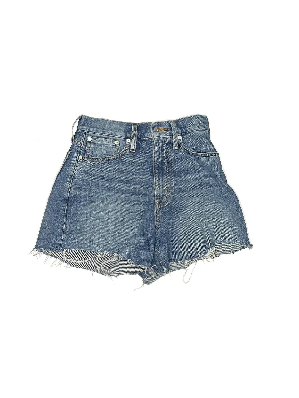 Women's Satin - Finish Shorts in Burgundy for a Luxurious and Stylish Nighttime LookHigh-Rise Denim Shorts in Medium Wash Women's Satin - Finish Shorts in Burgundy for a Luxurious and Stylish Nighttime LookHigh-Rise Denim Shorts in Medium Wash
