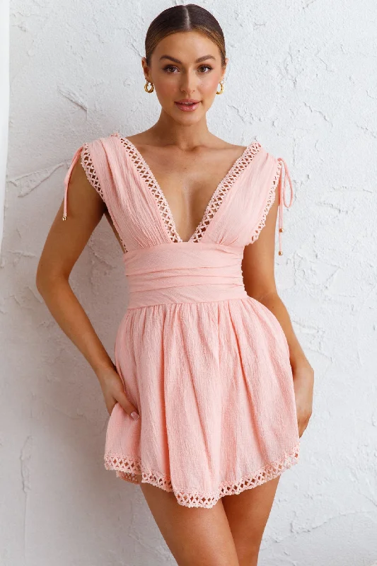 Sleeveless Women Dress in Bright Colors for Summer PartiesPalais Waistband Mini Dress Peach Sleeveless Women Dress in Bright Colors for Summer PartiesPalais Waistband Mini Dress Peach
