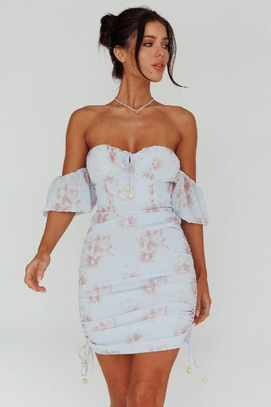 Sheath Women Dress with a Tailored Fit for a Professional LookSummer In Paradise Sweetheart Neckline Ruched Side Dress Printed Blue Sheath Women Dress with a Tailored Fit for a Professional LookSummer In Paradise Sweetheart Neckline Ruched Side Dress Printed Blue