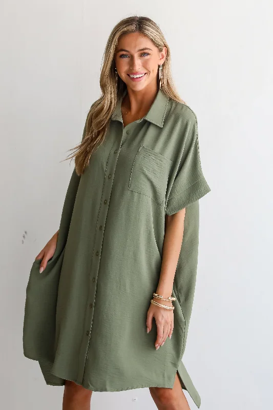 Midi dresses with metallic threads for a glamorous evening eventFINAL SALE - Composed Persona Green Button Front Midi Dress