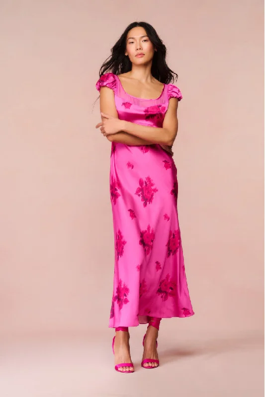 Animal print maxi dresses for a statement - making outfitJoelette Floral Satin Maxi Dress Animal print maxi dresses for a statement - making outfitJoelette Floral Satin Maxi Dress