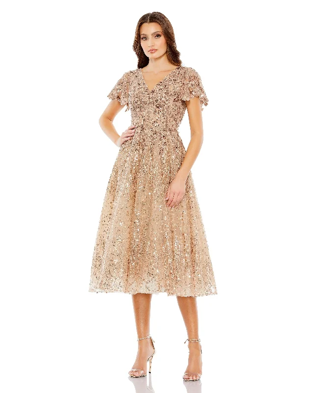 Cocktail dresses with a cut - out detail and a body - con fitMac Duggal 20392 Short Sleeve Tea Length Formal Dress Cocktail dresses with a cut - out detail and a body - con fitMac Duggal 20392 Short Sleeve Tea Length Formal Dress