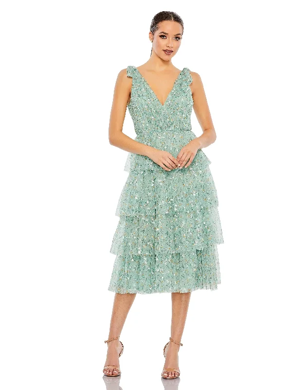 Printed cocktail dresses with geometric patterns for a contemporary aestheticMac Duggal 55827 Short Sleeveless Floral Cocktail Dress Printed cocktail dresses with geometric patterns for a contemporary aestheticMac Duggal 55827 Short Sleeveless Floral Cocktail Dress