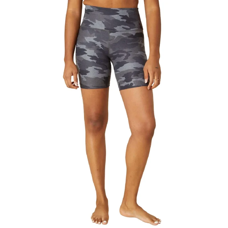 Twill Women Shorts with a Smooth Texture and DurabilityHigh Waisted Biker Shorts In Silver Mist Camo