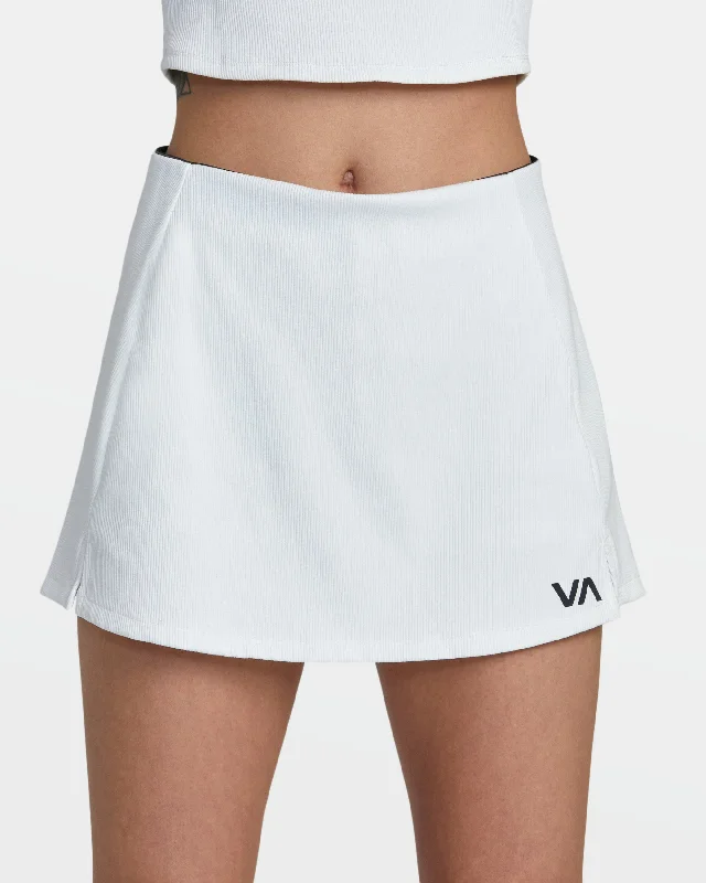 Ruffled Hem Women Shorts to Add a Feminine TouchRib Tennis Mini Skirt - Whisper White