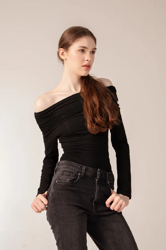 Convertible Straps Bodysuits for Multiple Styling OptionsEMBER Body - Black (Pre-order for 12/20 shipment) Convertible Straps Bodysuits for Multiple Styling OptionsEMBER Body - Black (Pre-order for 12/20 shipment)