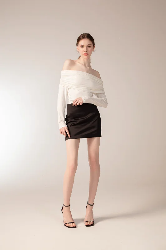 Crop Bodysuits to Pair with High - Waisted BottomsEMBER Body - White (Pre-order for 12/20 shipment) Crop Bodysuits to Pair with High - Waisted BottomsEMBER Body - White (Pre-order for 12/20 shipment)